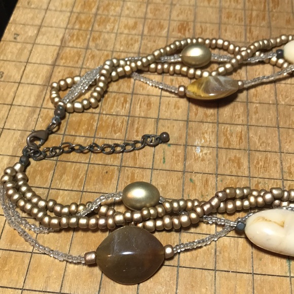 21.5” Necklace Big Chunky Boho Beads EVC Neutral Creamy Earthy Costume Jewelry - Picture 5 of 9